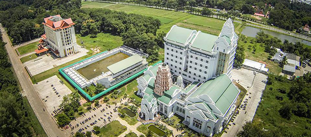 Surindra Rajabhat University: Perguruan Tinggi Unggulan di Thailand