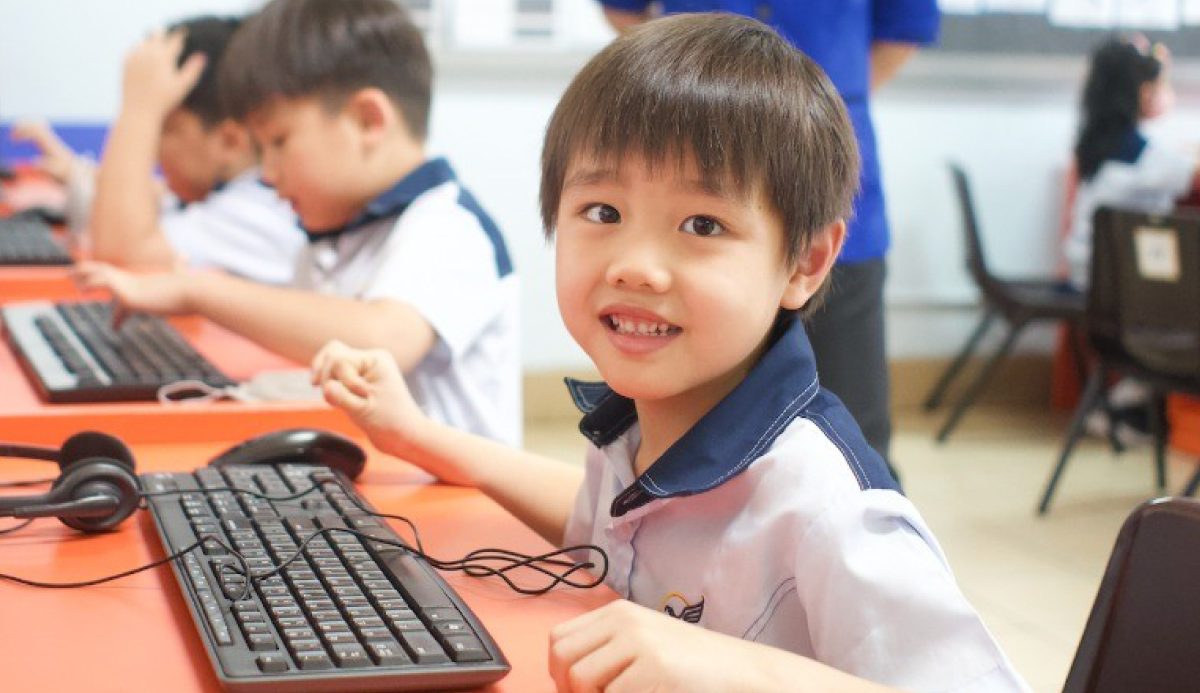 Anak yang Tak Bisa Duduk Tenang Bukan Berarti Tidak Pandai